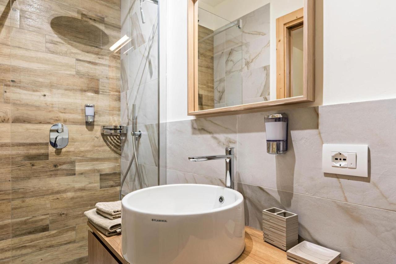 Wellness Lodge Riccardo Santa Giuliana Ngoại thất bức ảnh